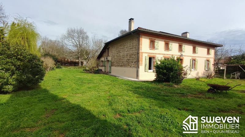 Maison ancienne - 210 m² - 6 pièces