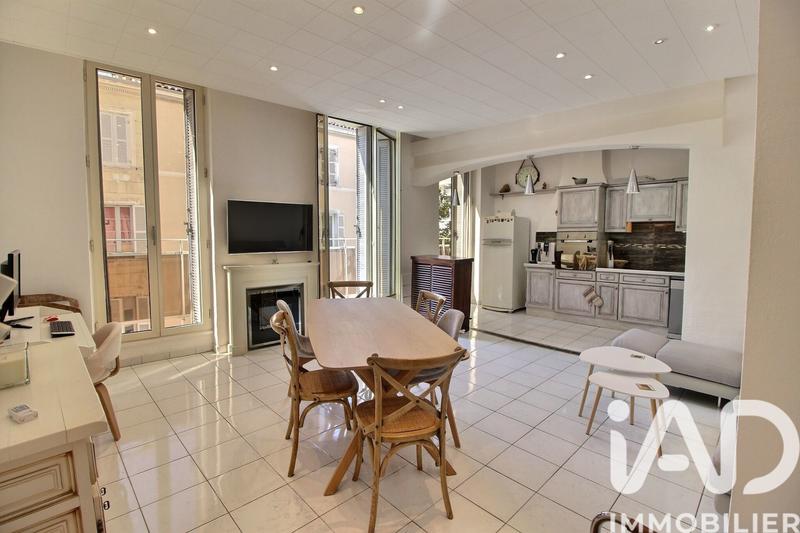 Appartement - 103 m² - 4 pièces