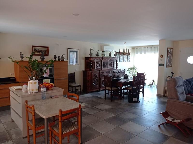 Maison contemporaine - 117 m² - 6 pièces