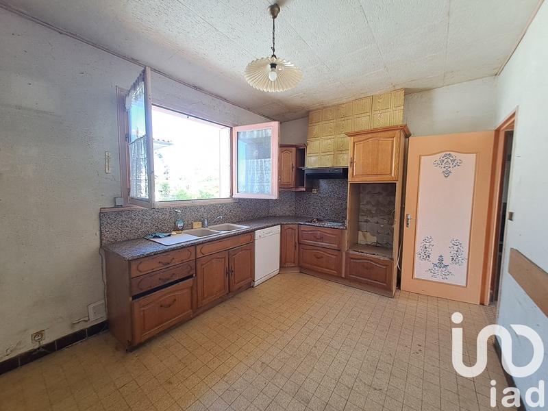 Maison - 208 m² - 10 pièces