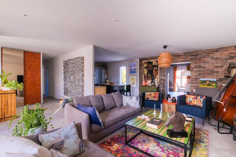 Maison contemporaine - 174 m² - 6 pièces