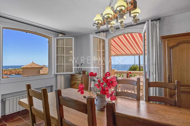 Villa - 212 m² - 6 pièces