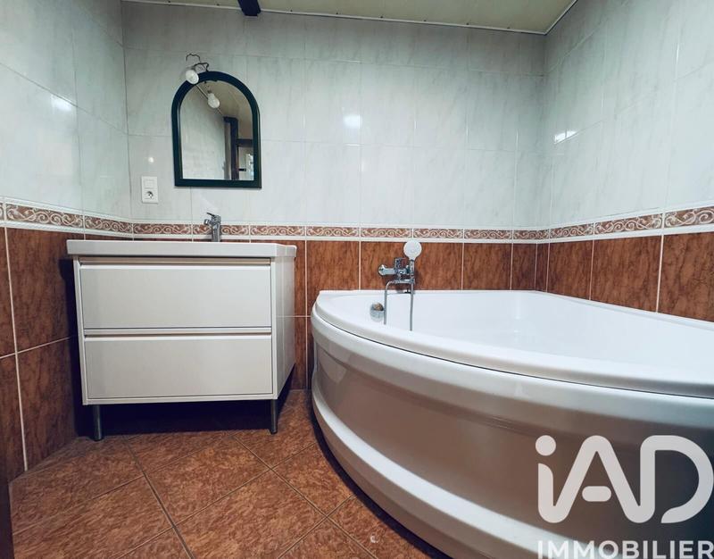 Maison de village - 64 m² - 3 pièces