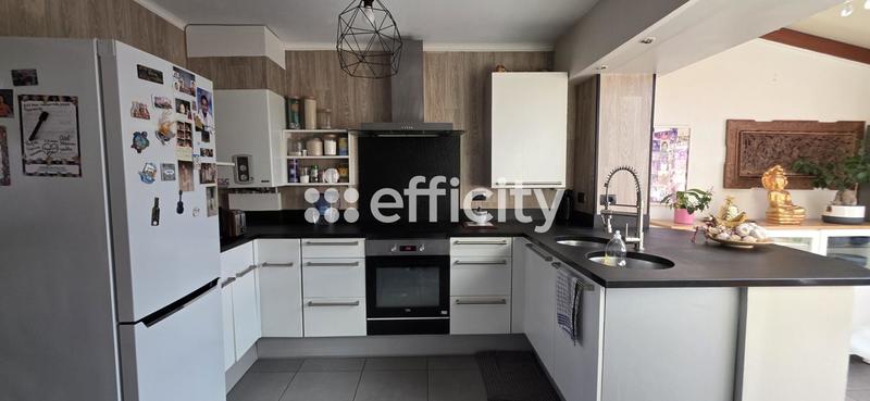 Maison - 131 m² - 6 pièces