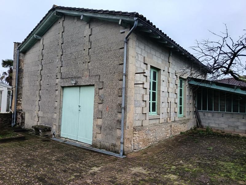 Maison - 110 m² - 4 pièces