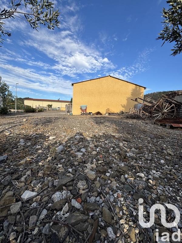 Appartement - 220 m² - 1 pièce