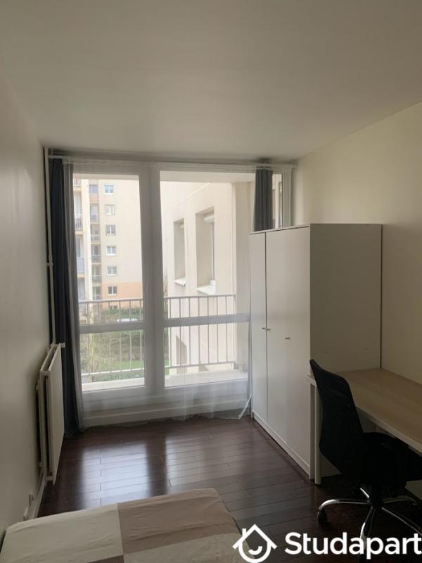 Chambre - 10 m² - 1 pièce