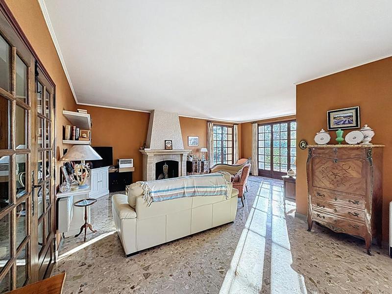 Maison - 175 m² - 5 pièces