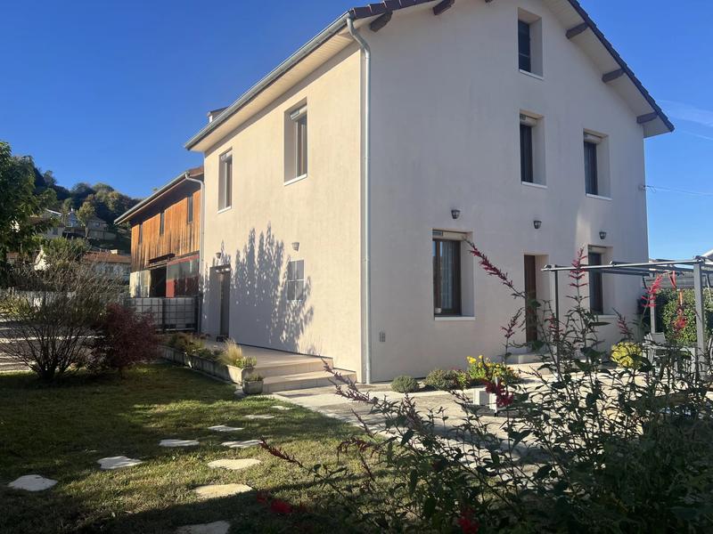 Maison - 150 m² - 7 pièces
