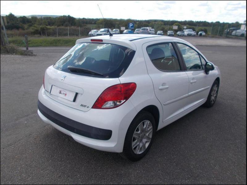 Peugeot 207 1.4 Hdi 68 Cv Urban