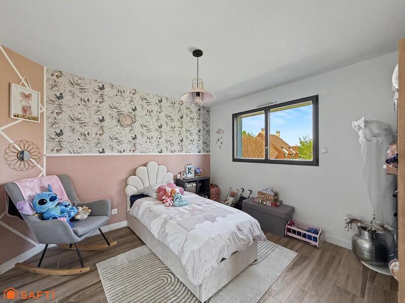 Maison - 170 m² - 5 pièces