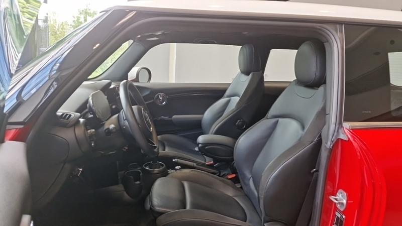 Mini 3 portes Hatch F56 Lci Cooper 136 Ch Bva7 Edition Greenwich