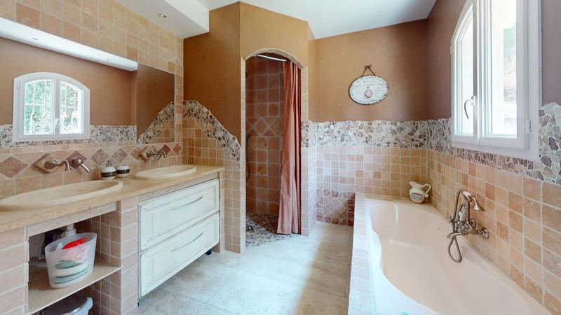 Villa - 140 m² - 4 pièces