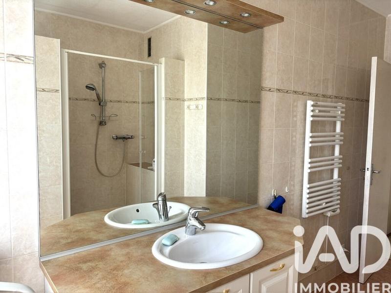 Appartement - 91 m² - 3 pièces