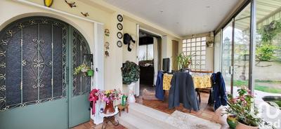 Maison - 216 m² - 5 pièces