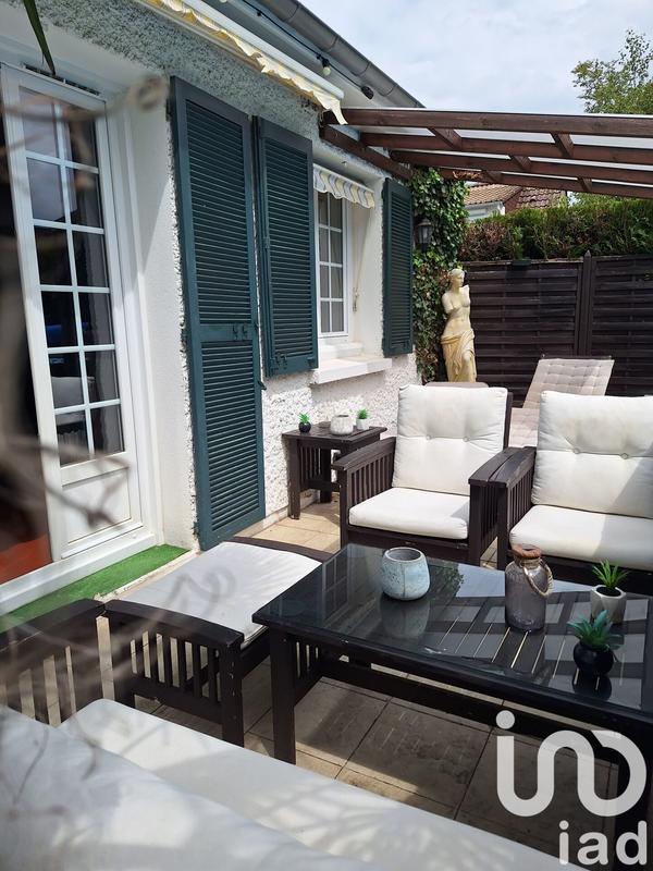 Maison - 122 m² - 7 pièces