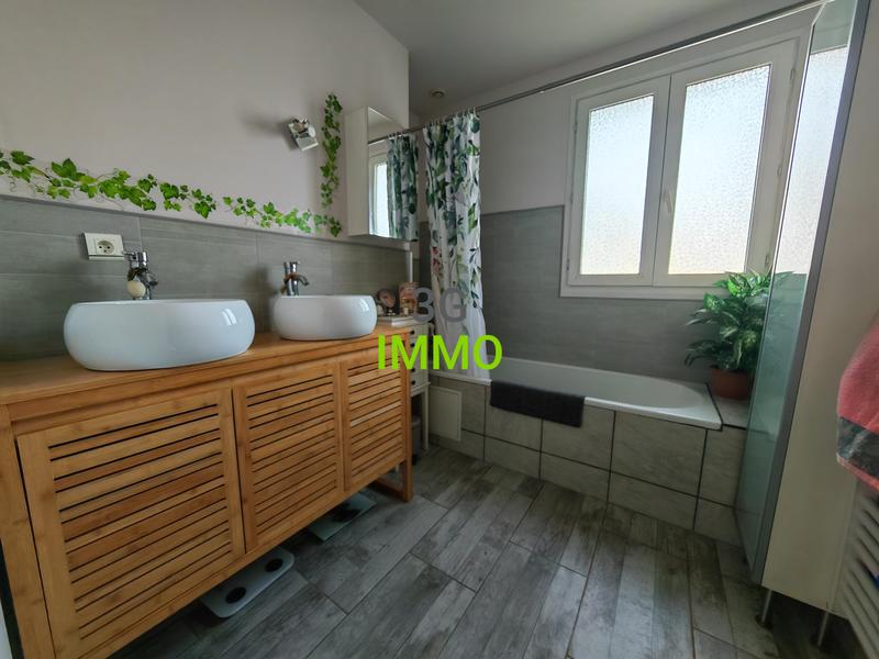 Maison - 153 m² - 5 pièces