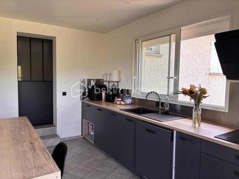 Maison traditionnelle - 140 m² - 6 pièces