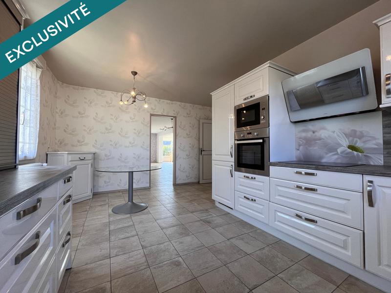 Maison - 182 m² - 6 pièces