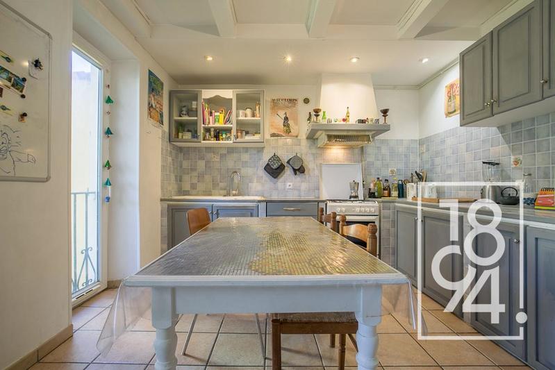 Maison - 144 m² - 5 pièces