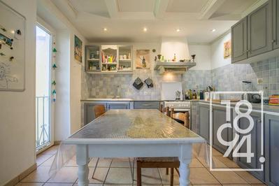 Maison - 144 m² - 5 pièces