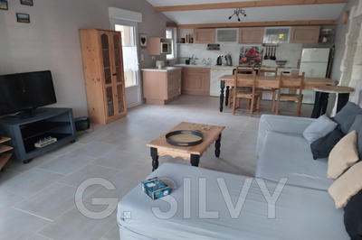 Maison - 102 m² - 4 pièces