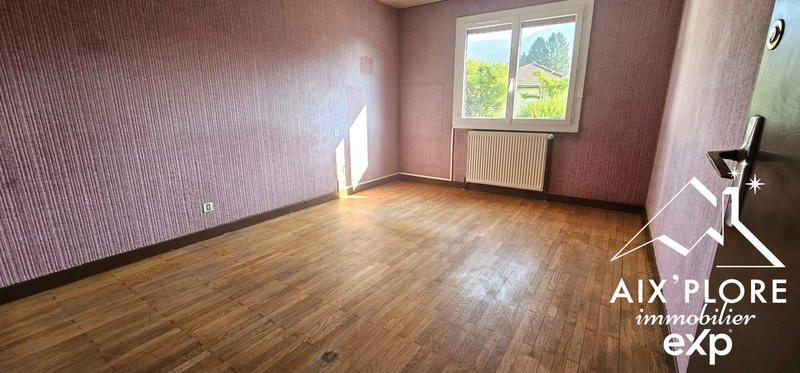 Maison - 174 m² - 7 pièces