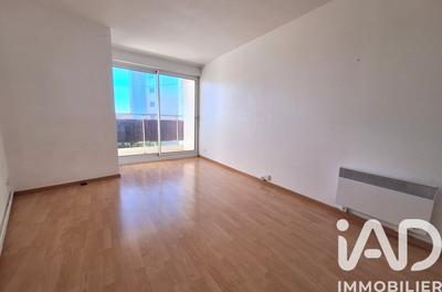 Studio - 25 m² - 1 pièce