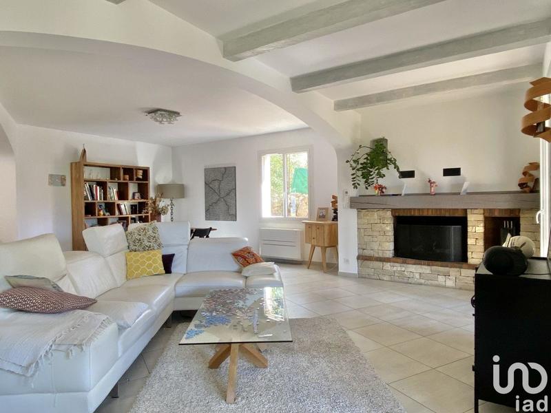 Maison - 186 m² - 5 pièces