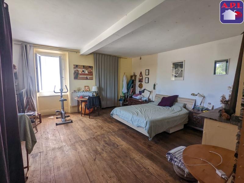 Maison - 171 m² - 5 pièces