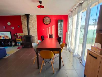 Maison - 85 m² - 4 pièces
