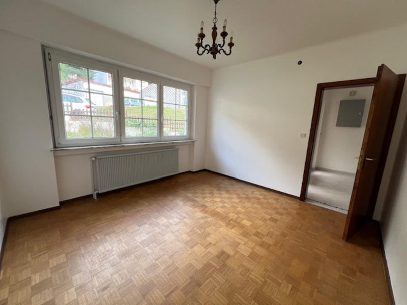 Maison - 190 m² - 8 pièces