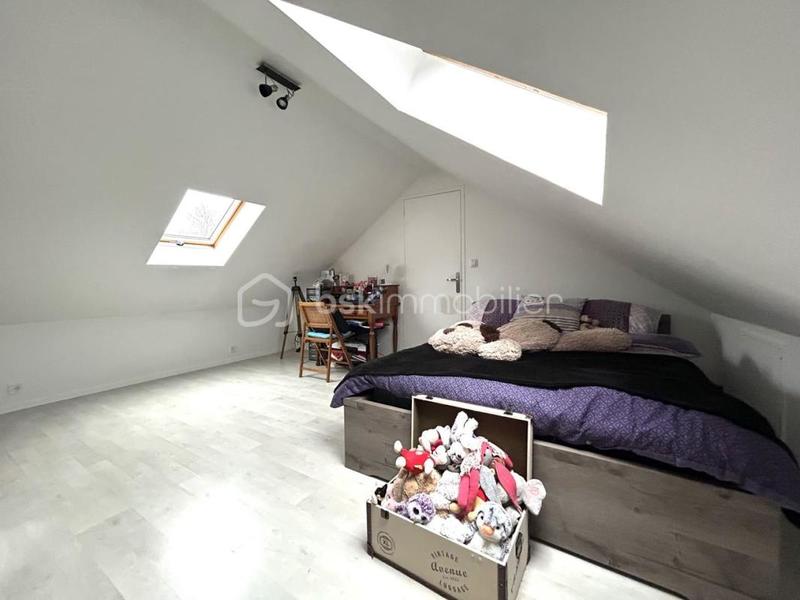 Pavillon - 90 m² - 6 pièces