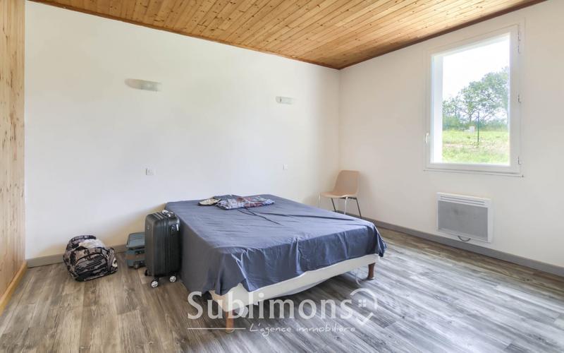 Maison traditionnelle - 140 m² - 7 pièces