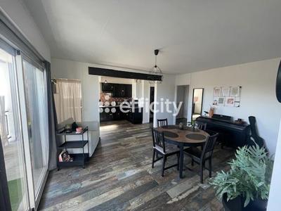 Appartement - 83 m² - 3 pièces