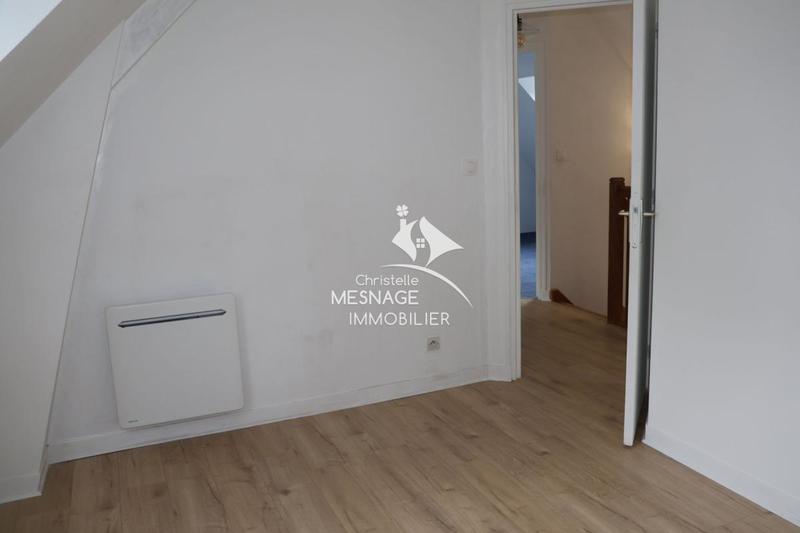 Maison traditionnelle - 90 m² - 6 pièces