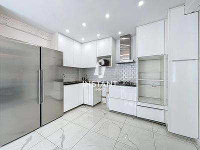 Appartement - 96 m² - 5 pièces