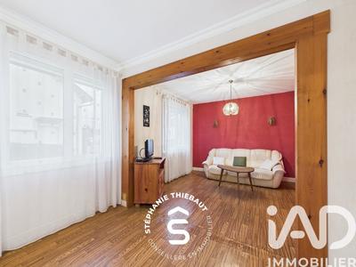 Maison - 81 m² - 5 pièces