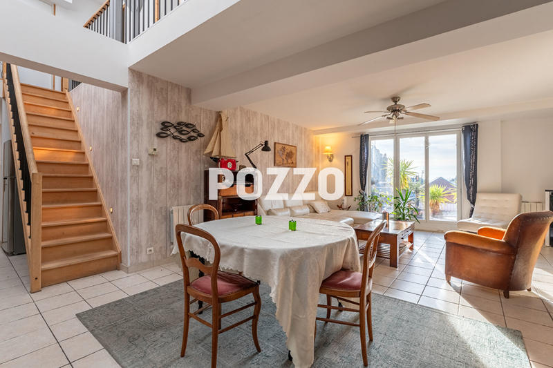 Appartement - 112 m² - 4 pièces