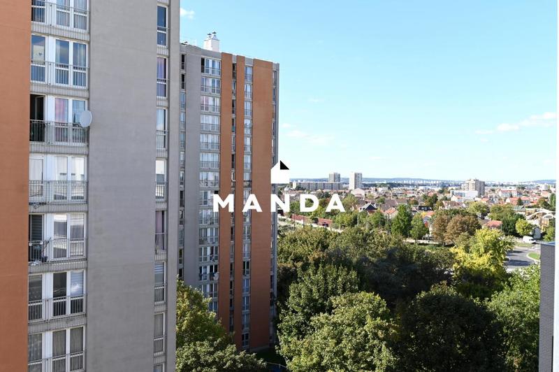 Studio - 26 m² - 1 pièce