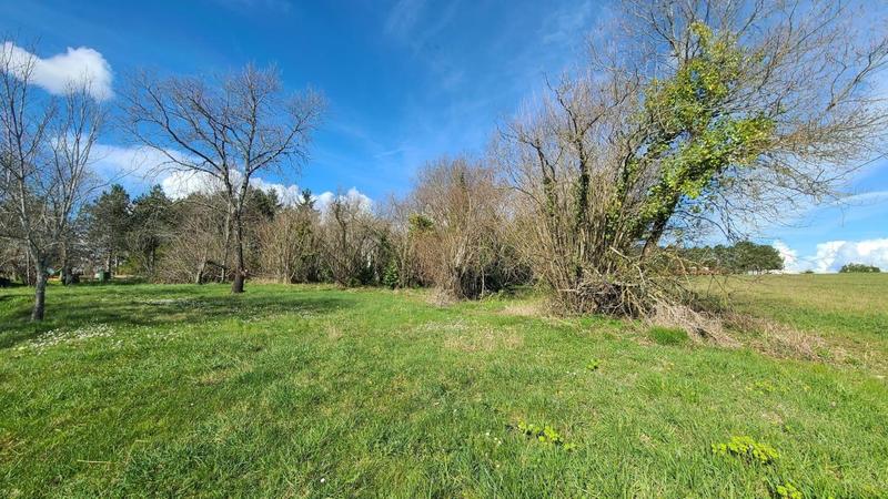 Maison - 235 m² - 8 pièces