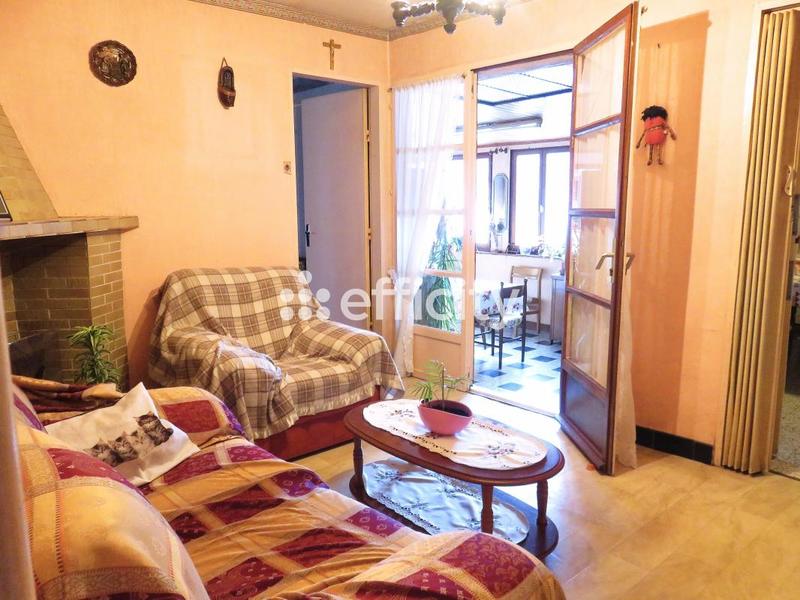 Maison - 80 m² - 5 pièces