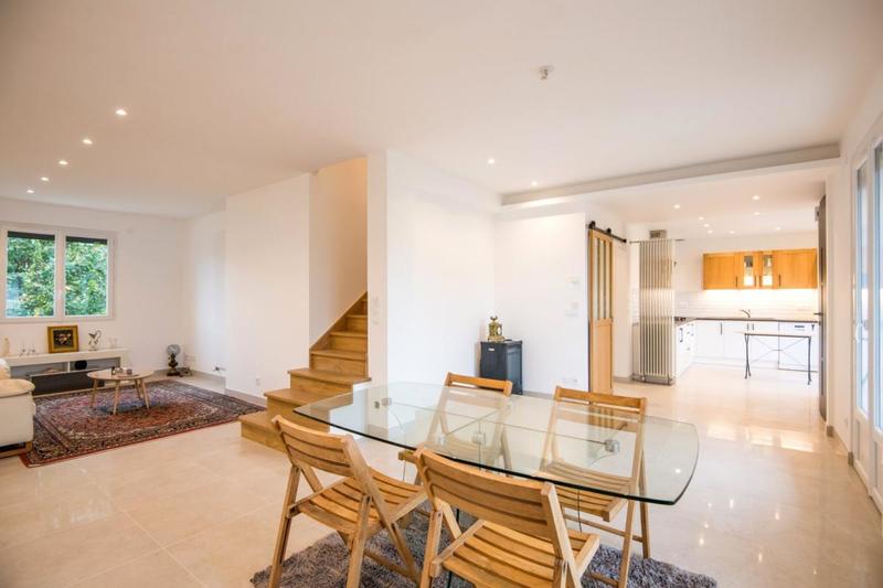 Maison - 135 m² - 6 pièces