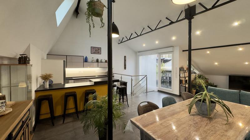 Maison - 110 m² - 4 pièces