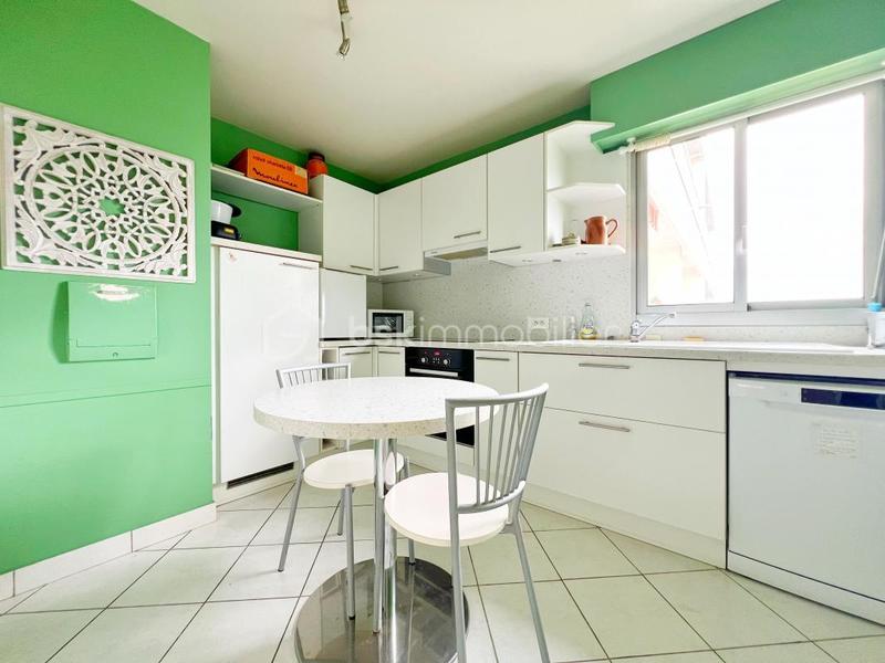 Appartement - 85 m² - 4 pièces