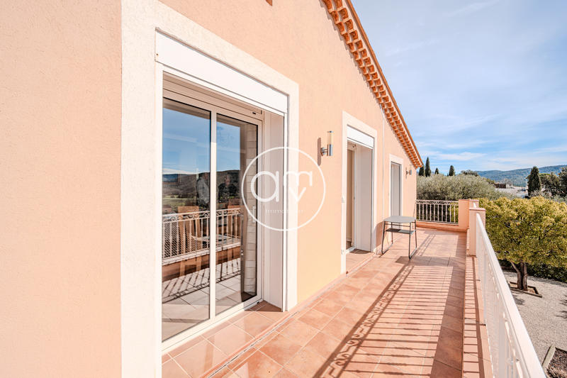 Maison - 148 m² - 6 pièces