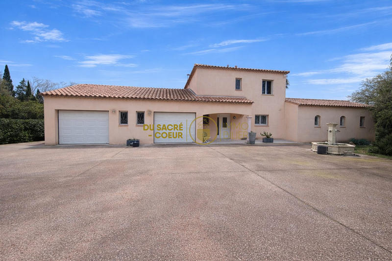 Villa - 183 m² - 5 pièces