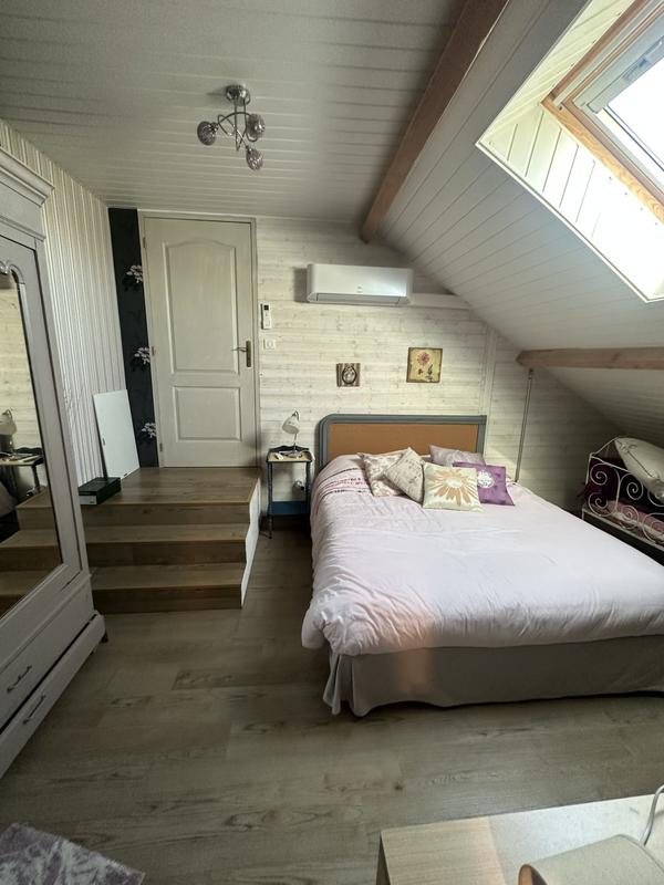 Maison - 185 m² - 6 pièces