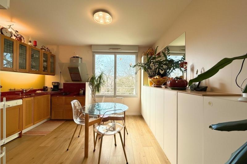 Appartement - 110 m² - 4 pièces