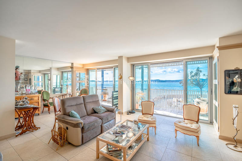 Appartement - 95 m² - 3 pièces